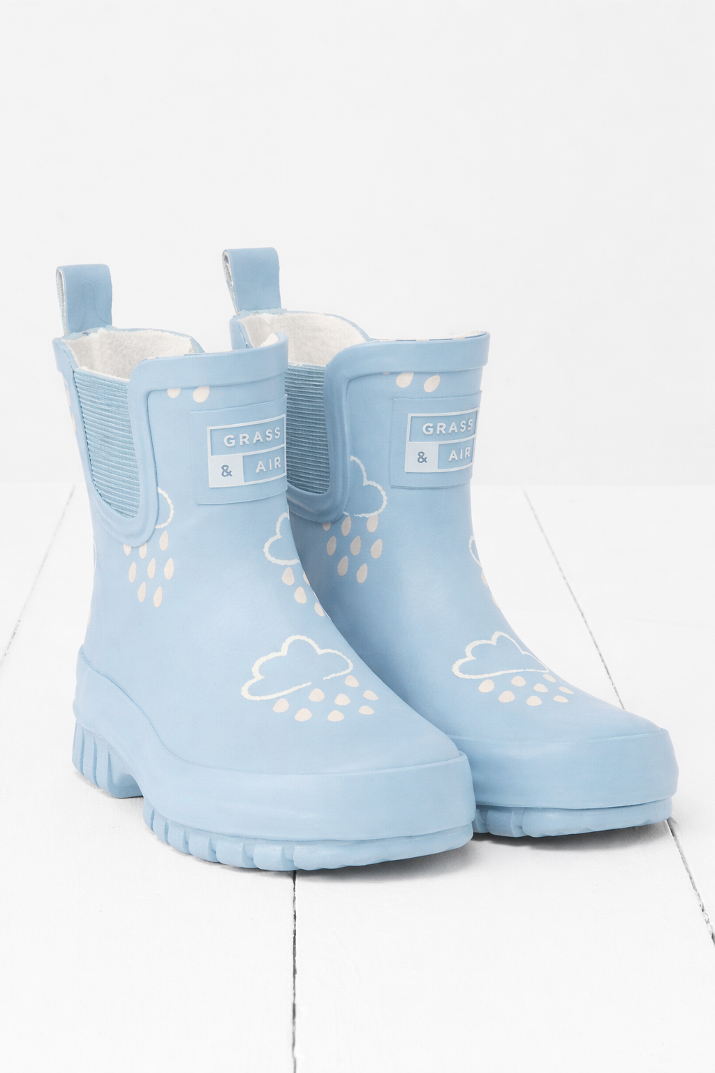 PRE-ORDER Powder Blue COLOUR CHANGING Kids Shortie Rainboots