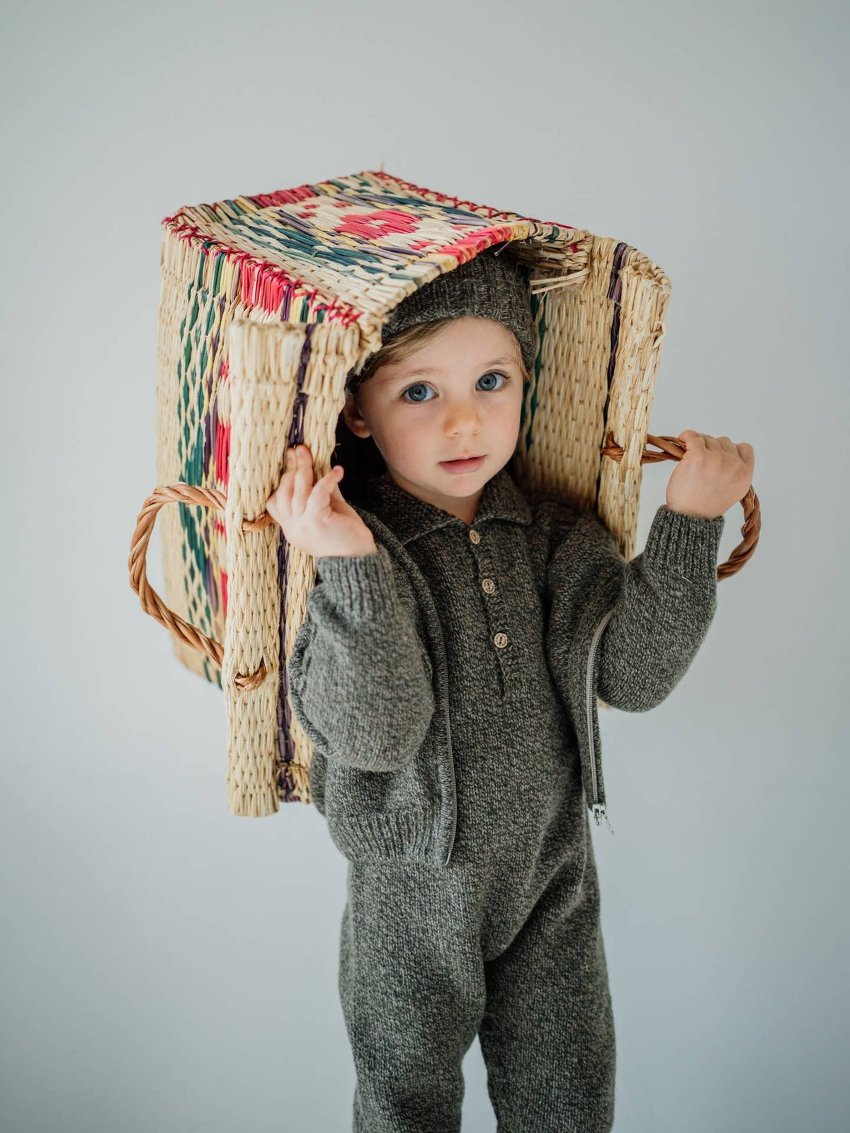 Hooded cardigan knitted in merino wool | WINTER VIBES