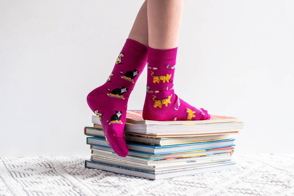 Kid's Cats Crew Socks - Playful & Colorful Design
