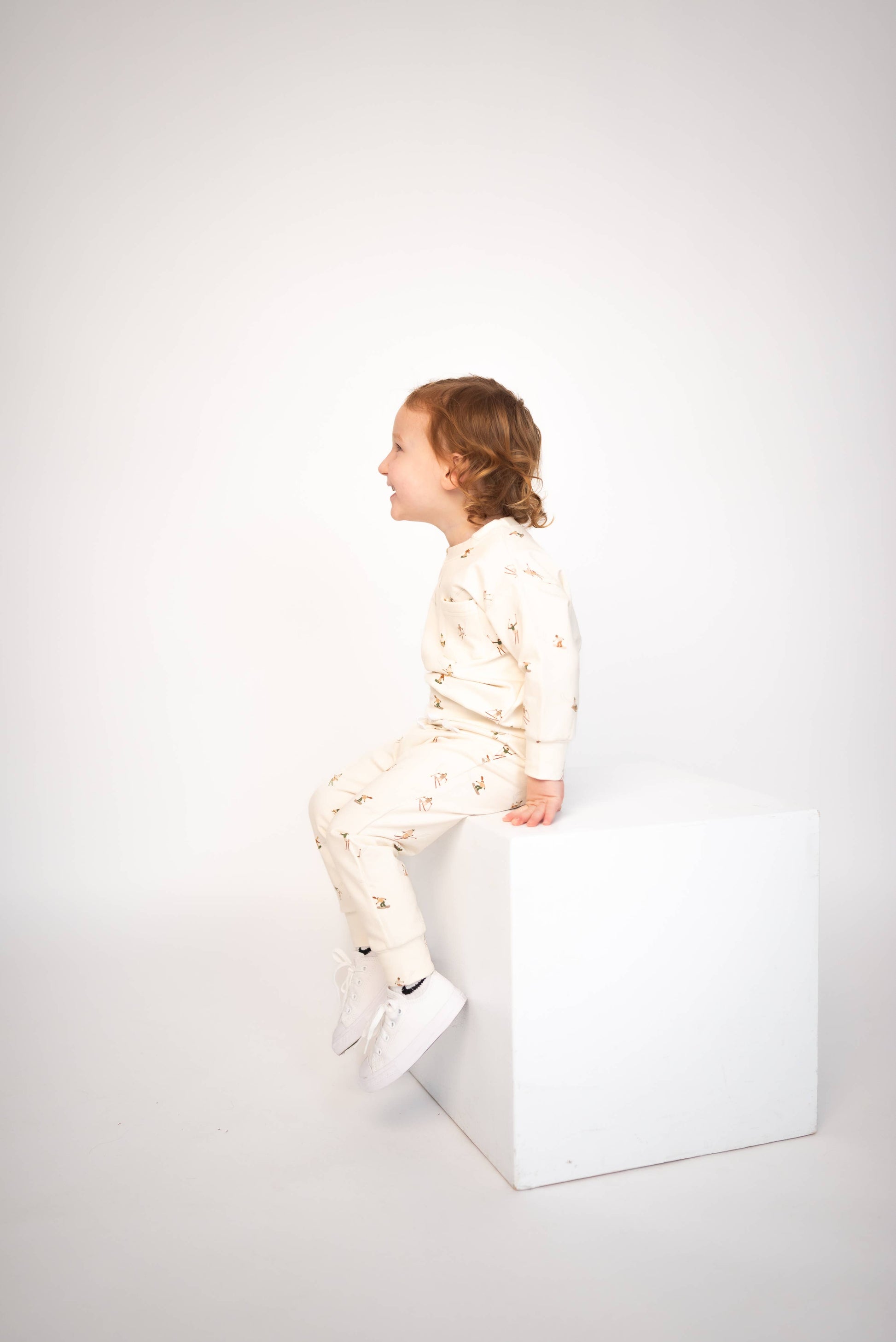 Snowy Slopes Jogger Set