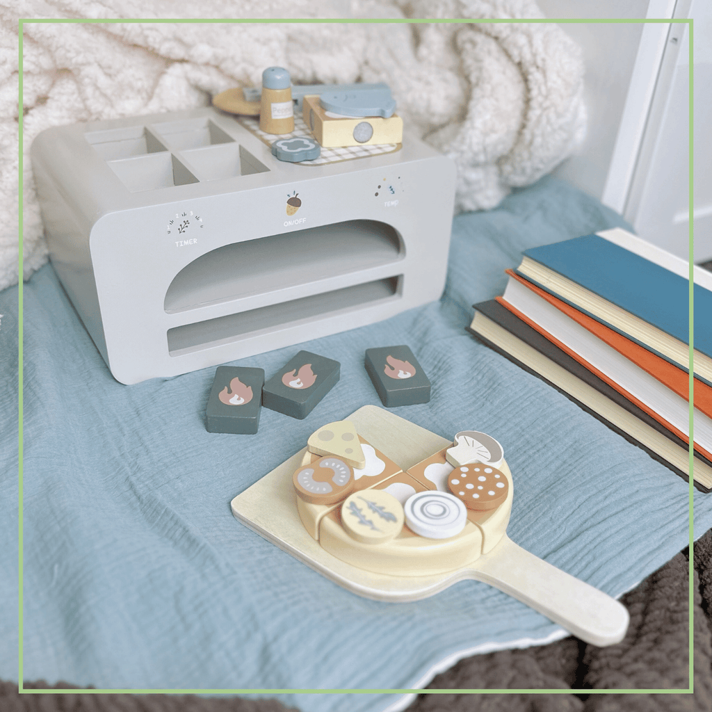 Wooden Pizza Oven Set - Pretend Play Kitchen Toy Ages 3+