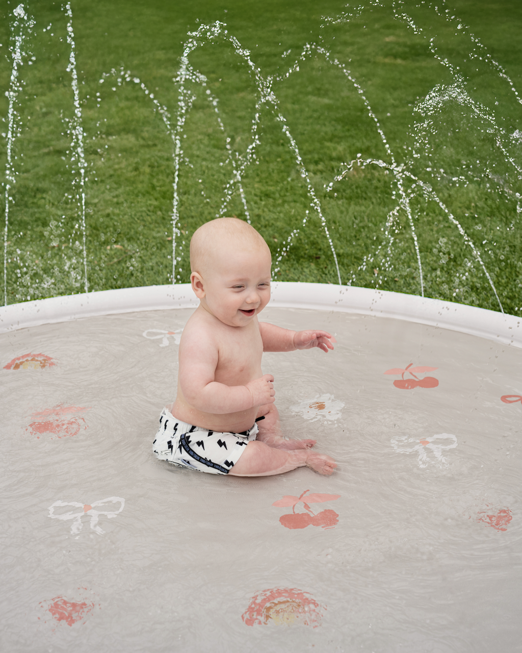 Arroseur géant pour enfants : arroseur monochrome pour jardin !