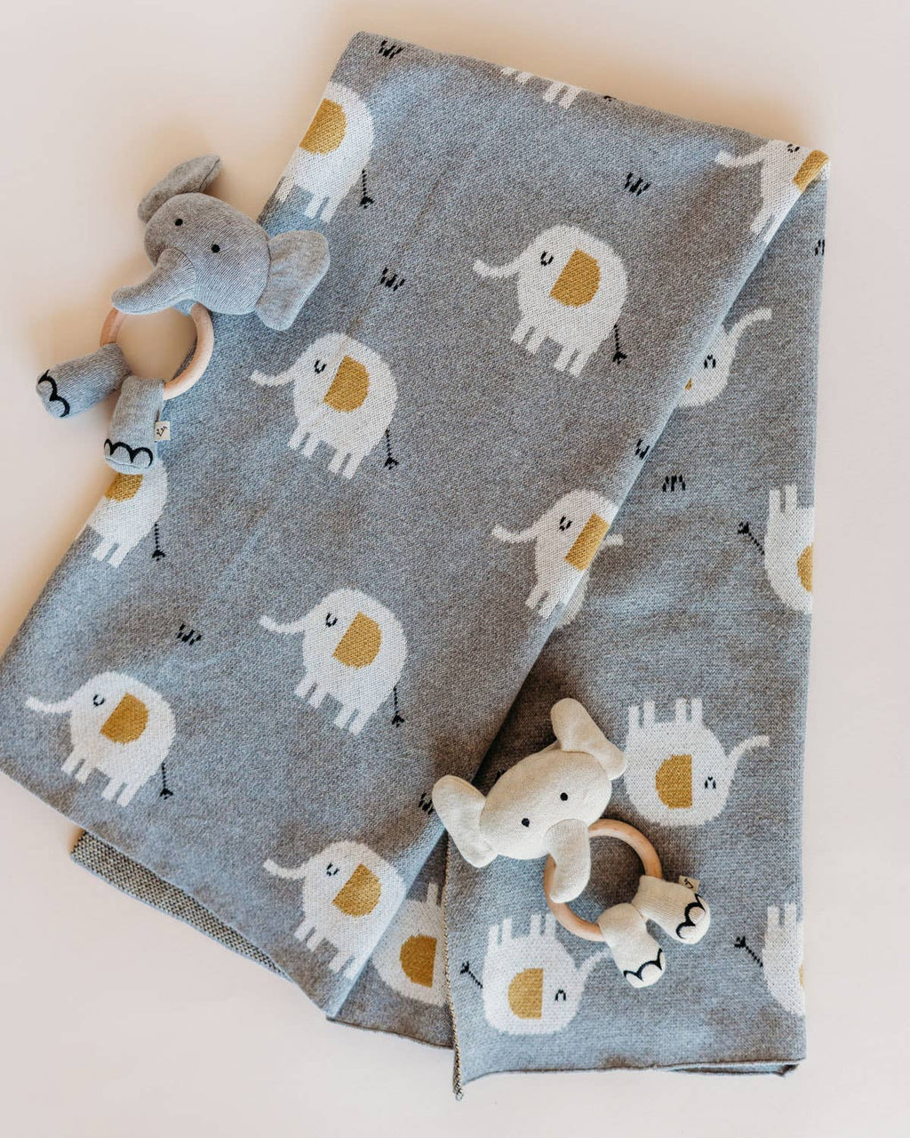 Elephant - Organic Cotton Jacquard Sweater Knit Baby Blanket: One Size