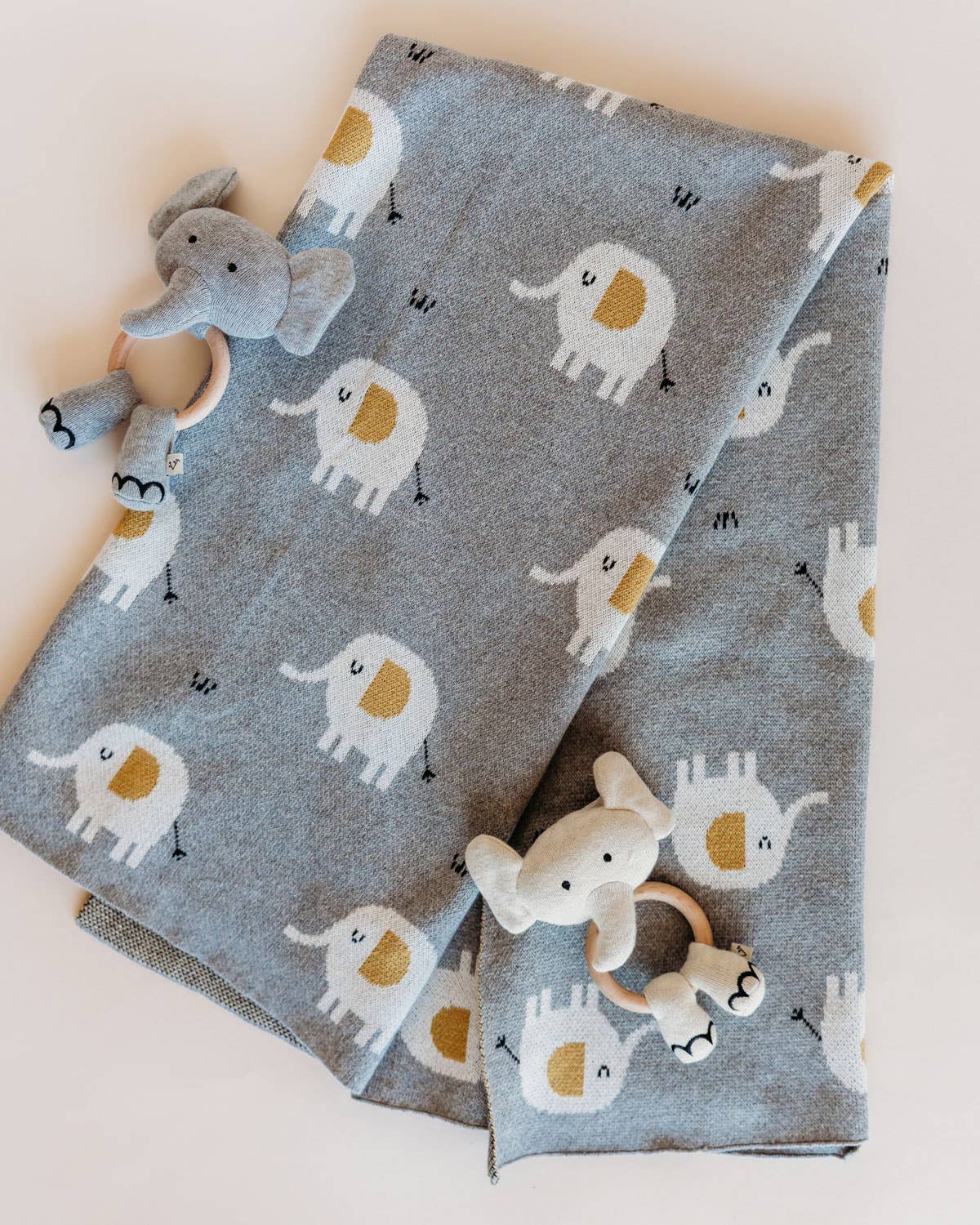 Elephant - Organic Cotton Jacquard Sweater Knit Baby Blanket: One Size