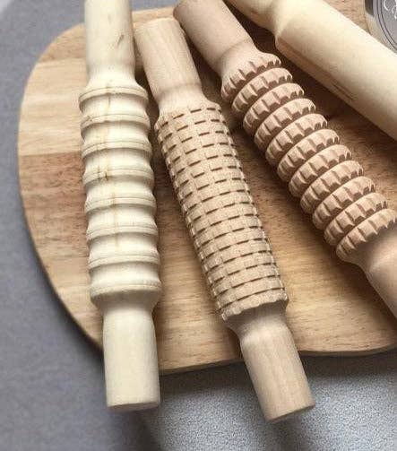 WOODEN PLAYDOUGH ROLLING PIN