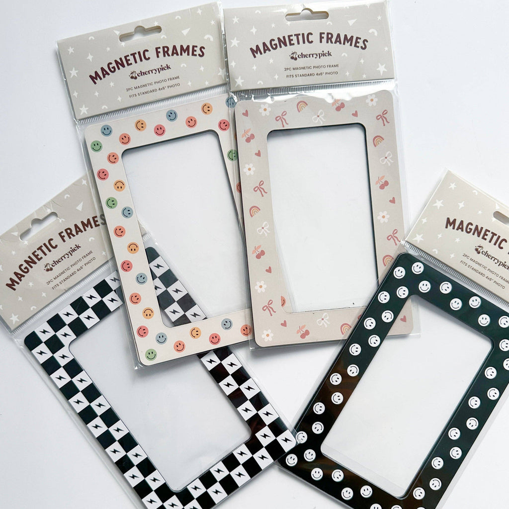 Magnetic Photo Frames (2-Pack): Monochrome Smileys