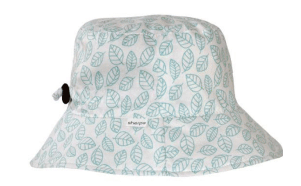 Leaf print Bucket Hat