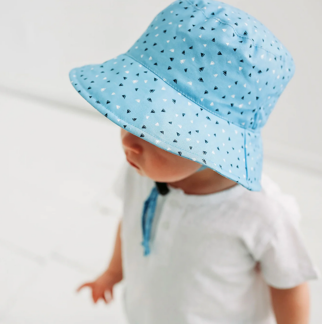 Chapeau bob à imprimé bleu