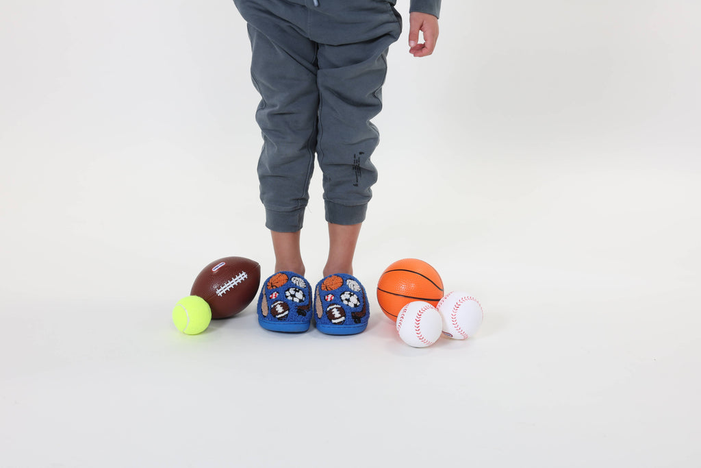 Indoor / Outdoor Slippers - Kids - Sports Equipment