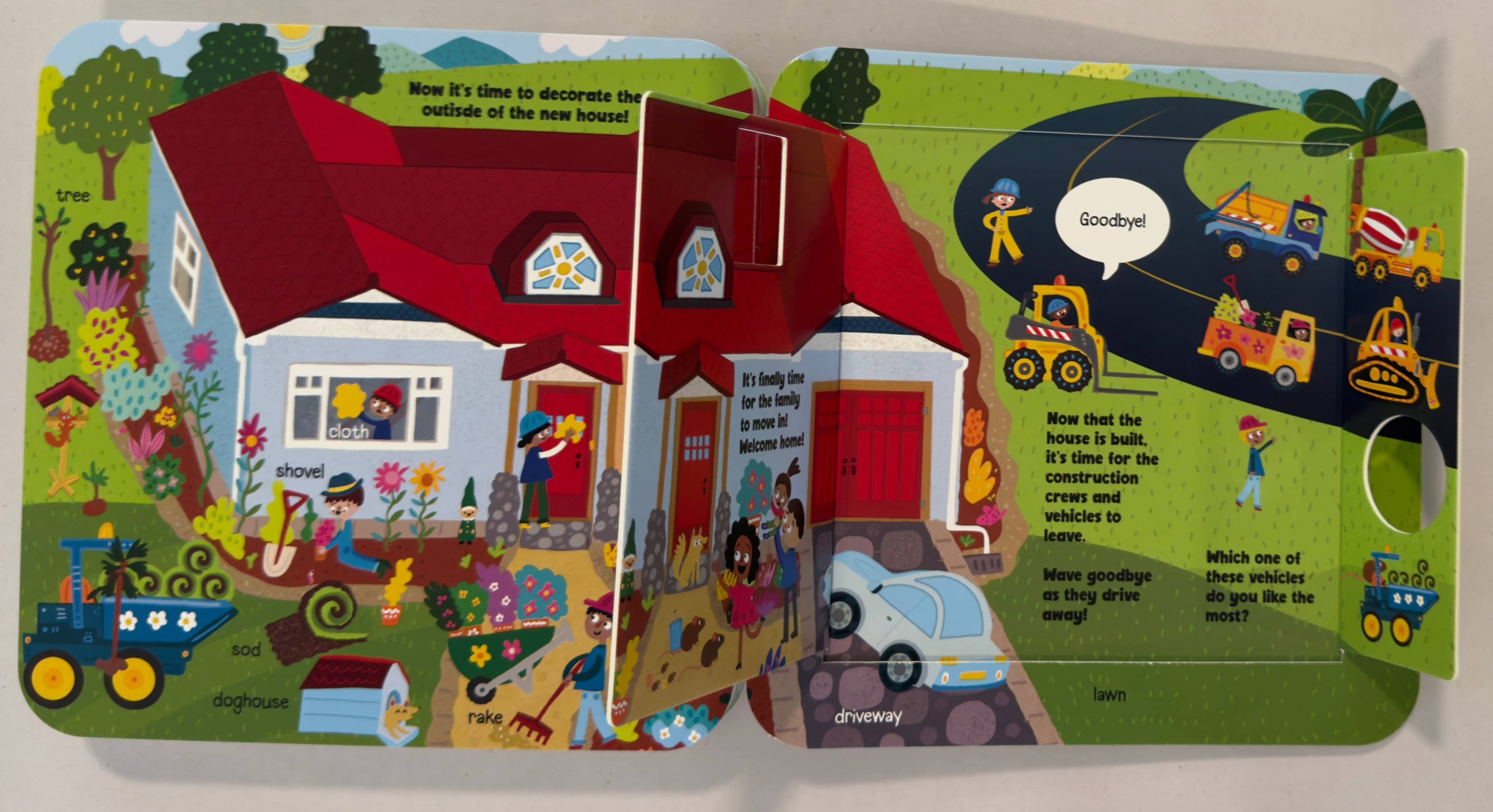Construction Fun Flaps (a chunky lift-the-flaps board book)