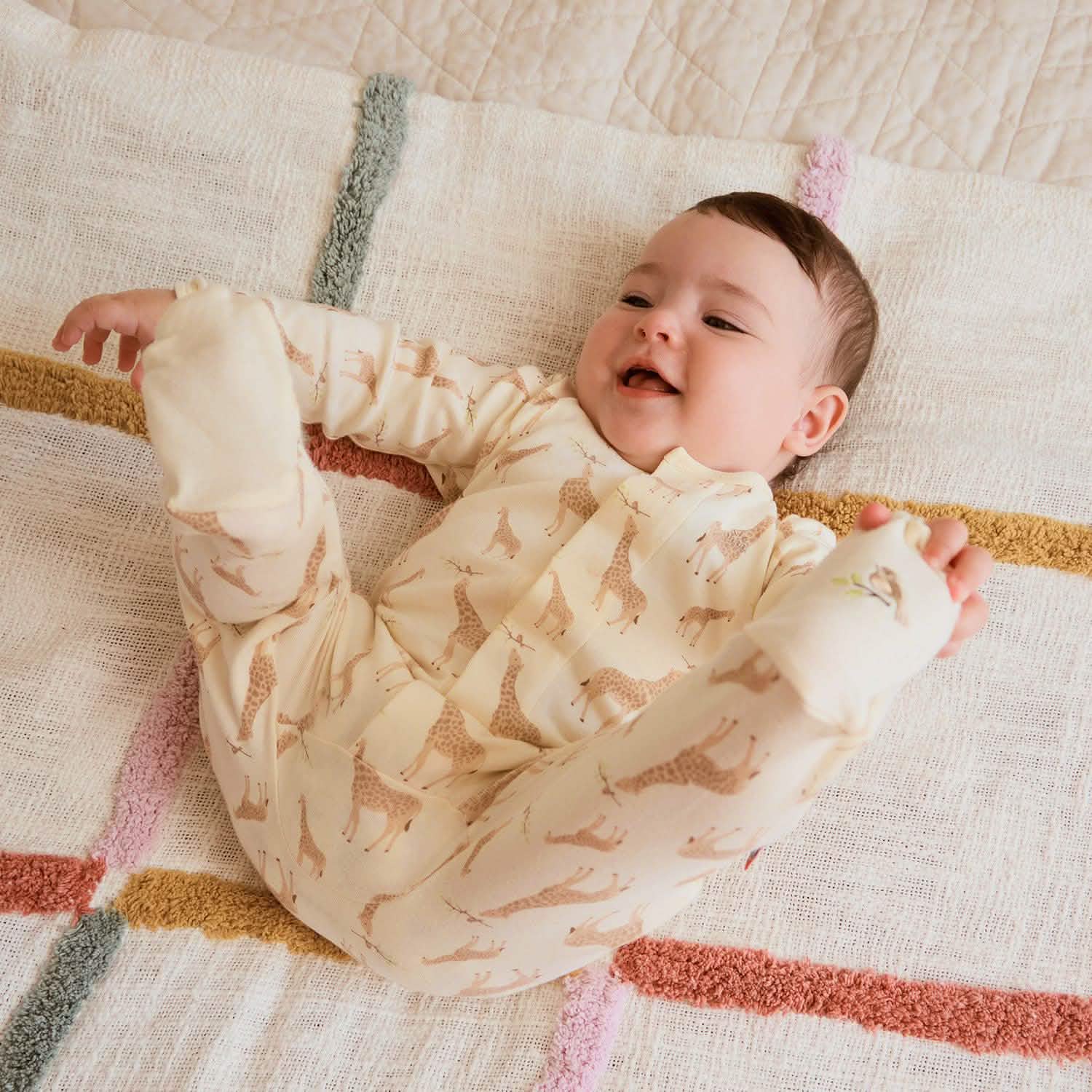 Jolie Giraffe Cream Organic Cotton Magnetic Me Footie