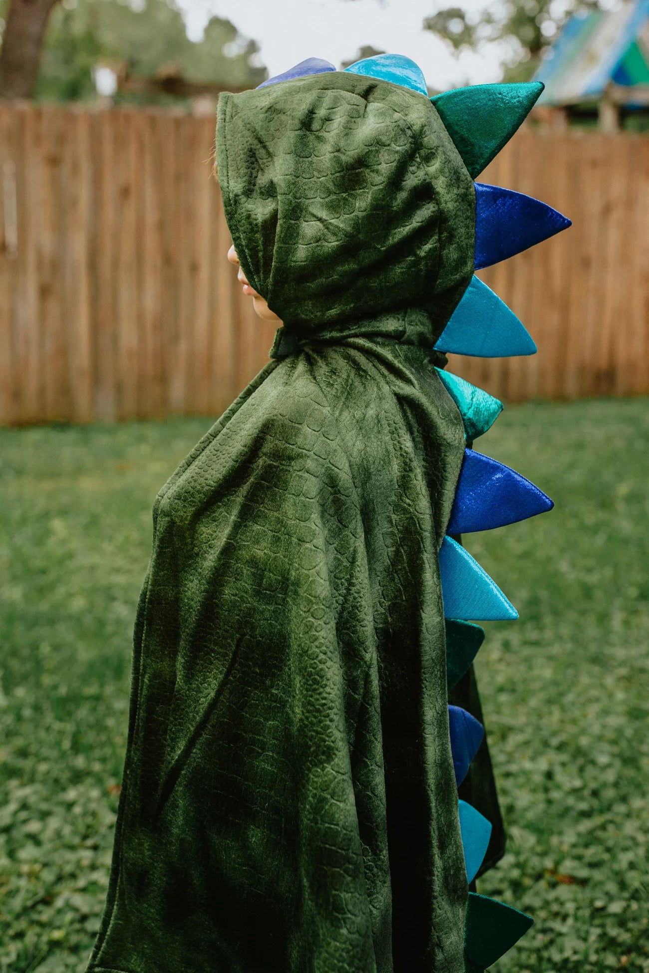 Green Dragon Cape With Claws