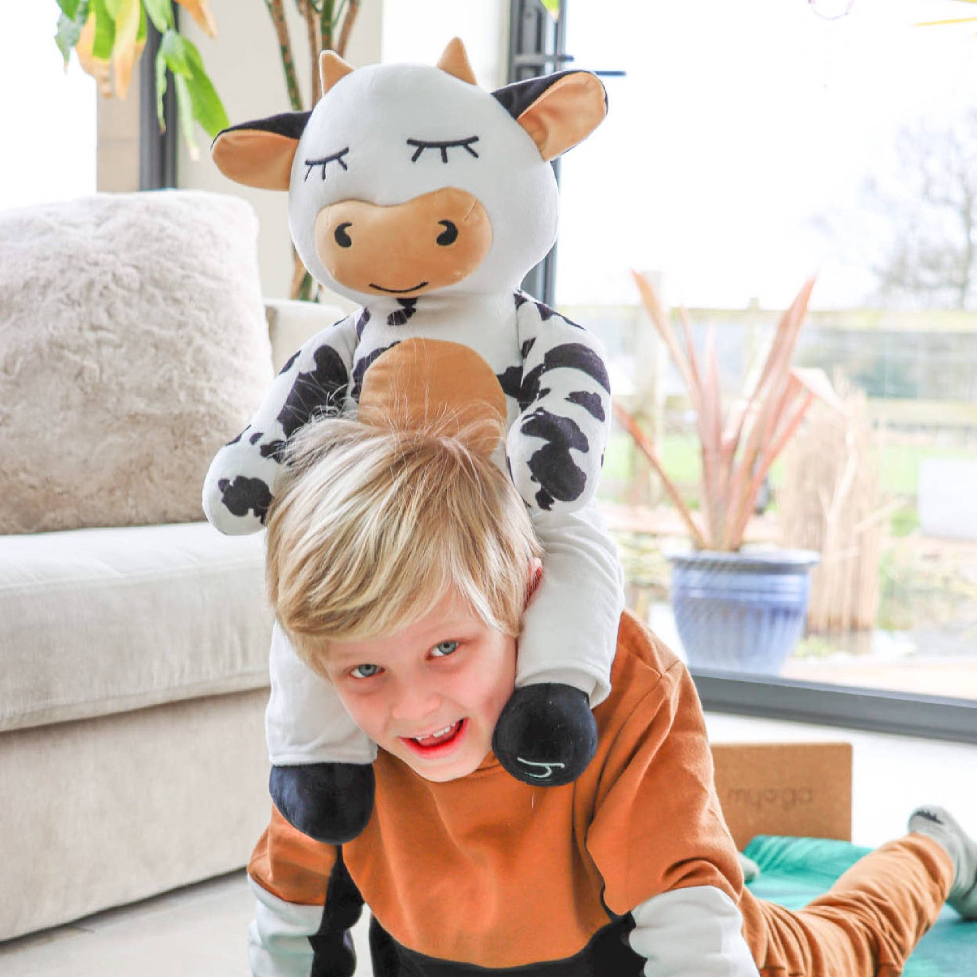 Miss Molly Myga - The Moo-Ditating Cow