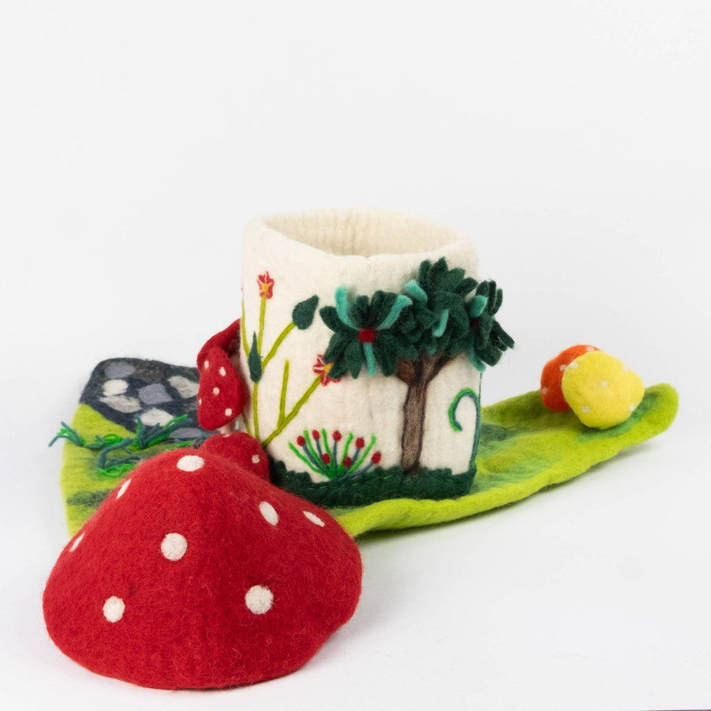 Finger Puppets - Activity Kit - Felt Magic Mushroom House