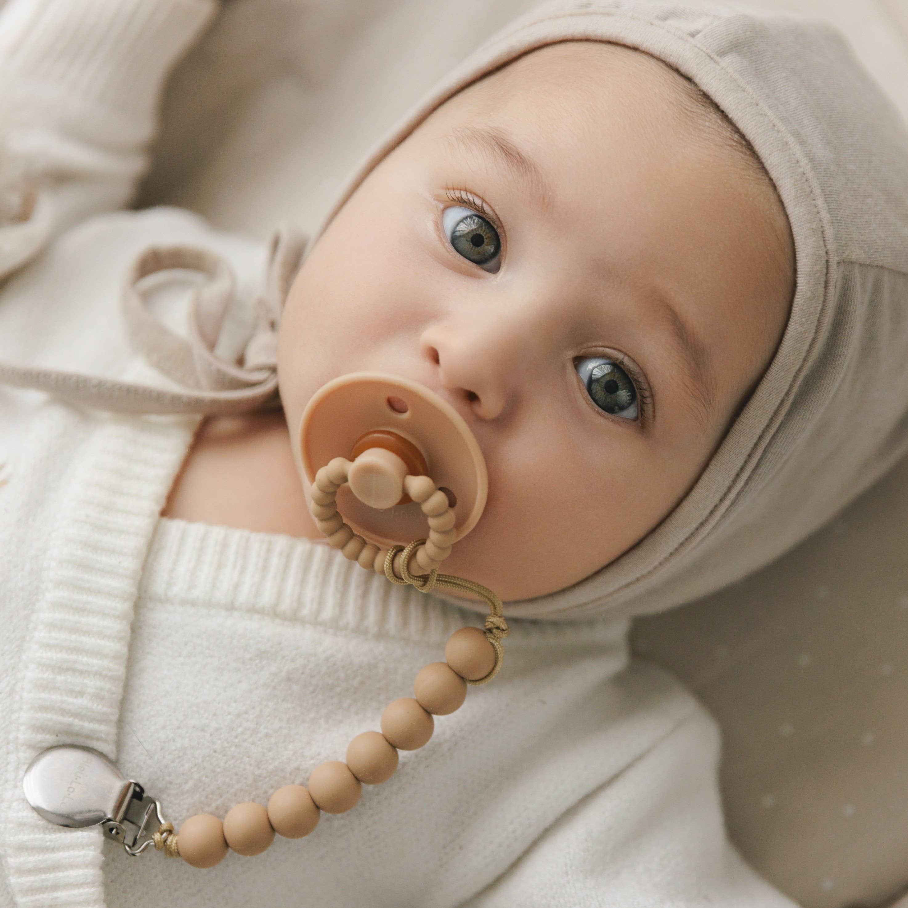 Luladream Pacifiers - Natural Rubber Nipple: Camel + Cream + Clips