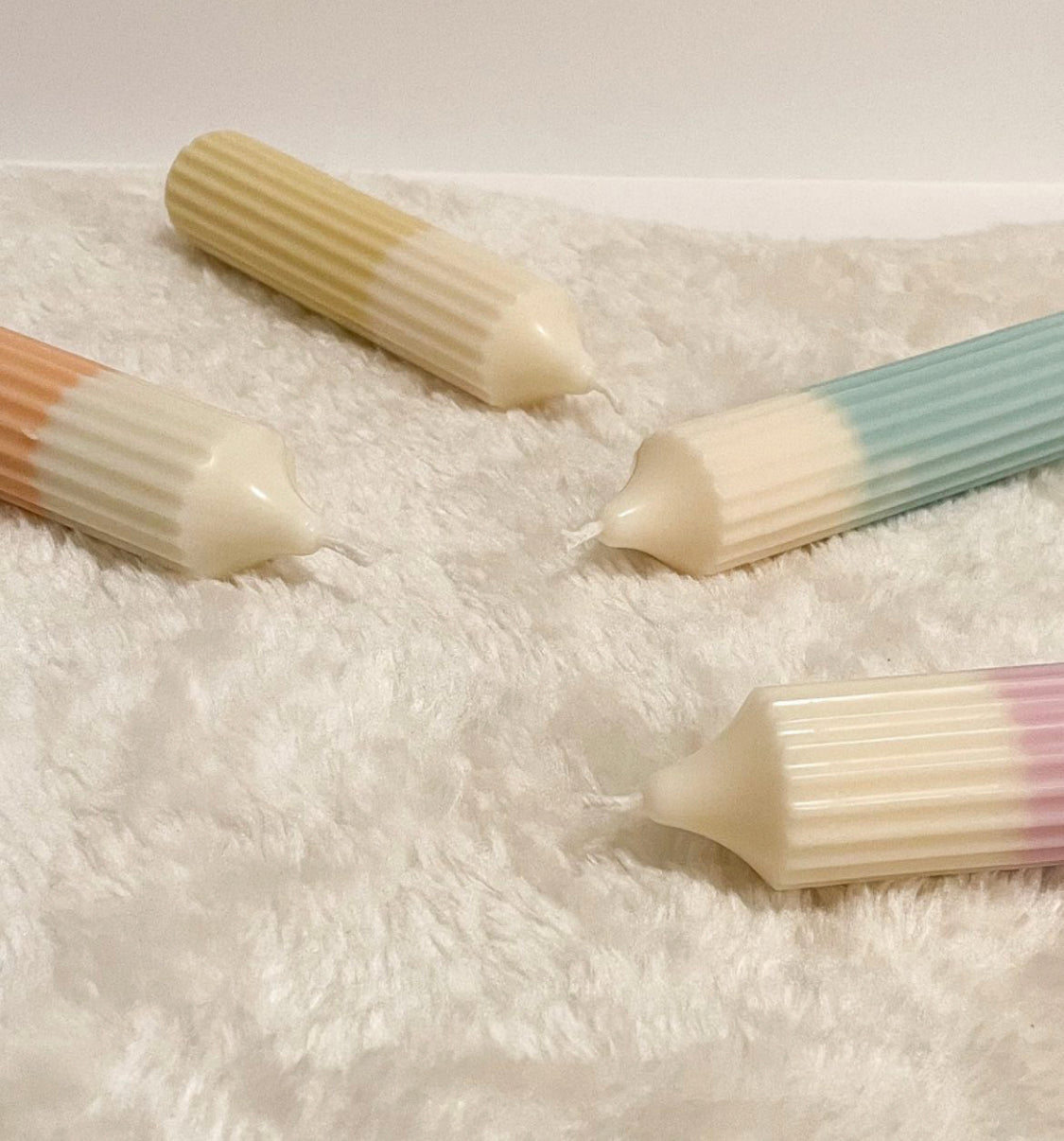 Oui - Dreamy Pillar Candle Set-4 pack