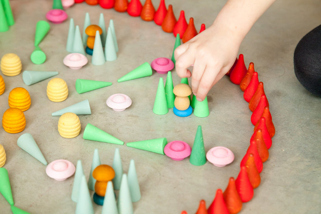 Mandala Little Cones