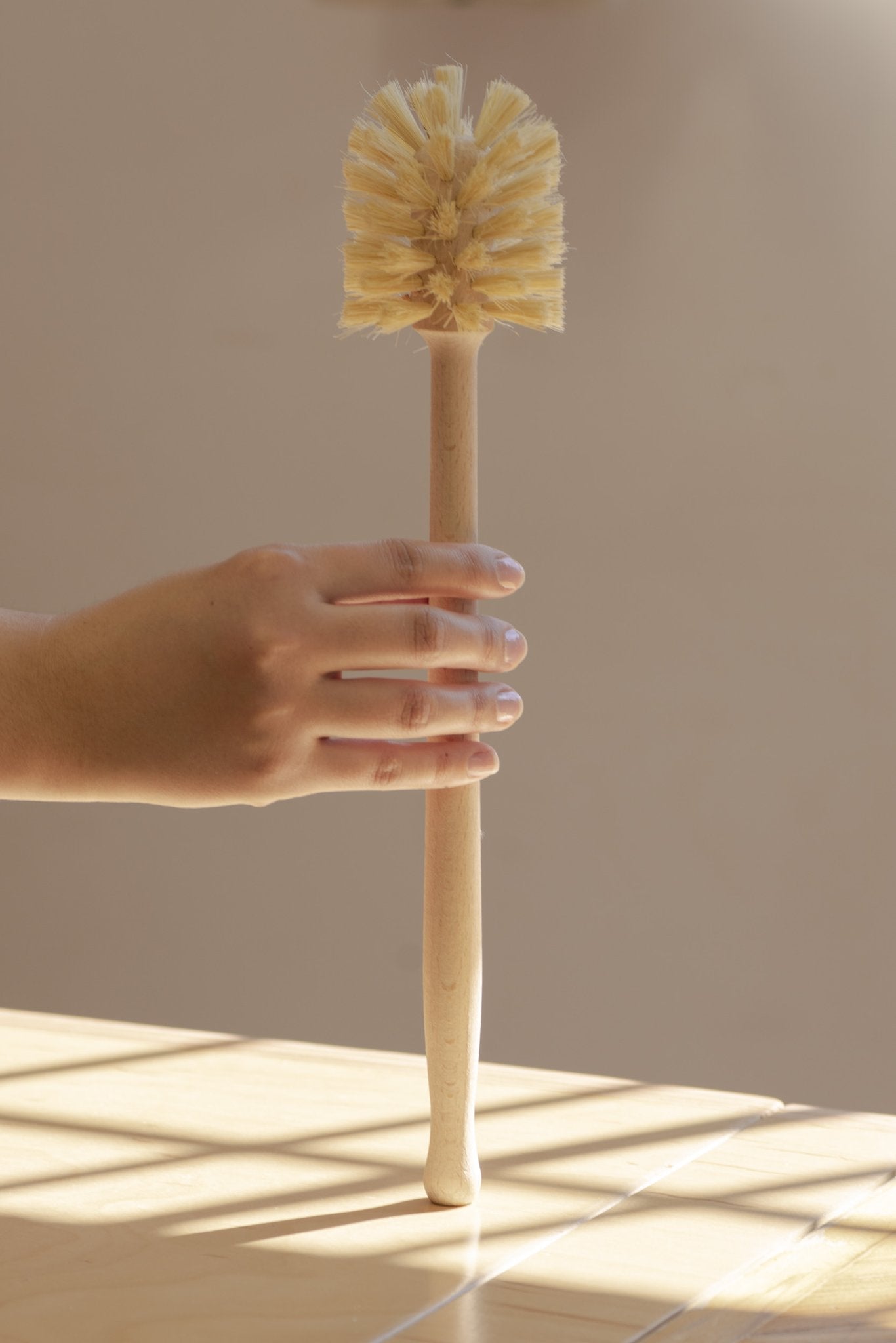 Casa Agave Long Handle Dishwashing Brush